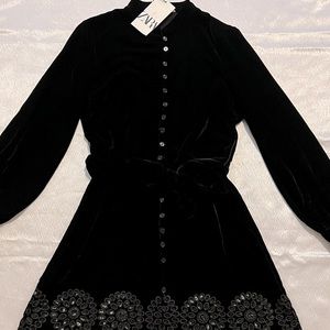 Velvet embroidered long sleeve dress